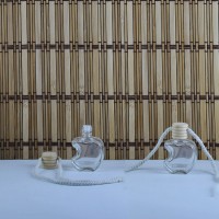 Cam Şişe Parfüm Şişesi Ahşap Kapaklı İpli Apple Modeli  (25 Adet)