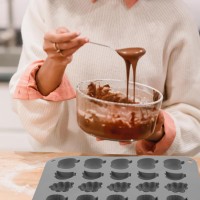 Silikon Meyve Figürleri (Çilek, Ananas, Üzüm, Muz, Elma) Haribo Çikolata Ve Jelibon Kalıbı