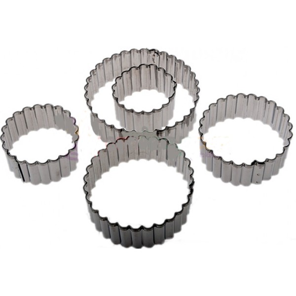 Kek Kurabiye Ve Pasta Kalıbı Metal 5 Li Set Yuvarlak Tırtıklı Kek Kurabiye Ve Pasta Kalıbı Metal 5 Li Set Yuvarlak Tırtıklı